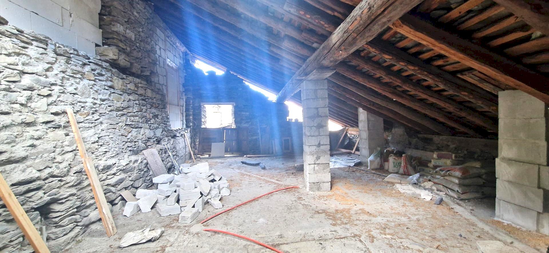 Casale Frazione Frassiney, 9, Rhemes-Saint-Georges - photo 3