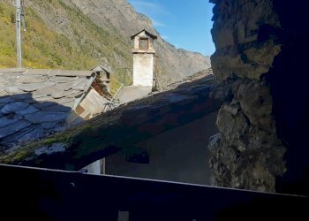 Casale Frazione Frassiney, 9, Rhemes-Saint-Georges - foto 1