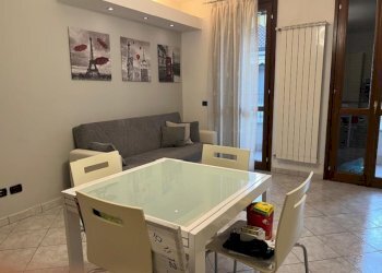 Two-room apartment Pioltello - photo 2