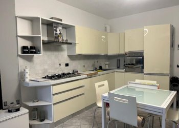 Two-room apartment Pioltello - photo 3