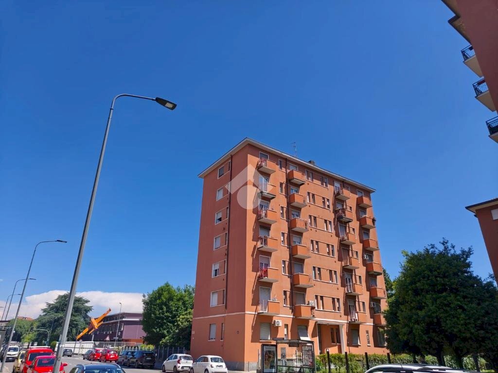 Two-room apartment Via Monfalcone, Milano (neighborhood Cimiano) - photo 1