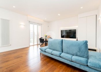 Three-room apartment Via degli Orti, Pero - photo 8