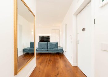 Three-room apartment Via degli Orti, Pero - photo 16
