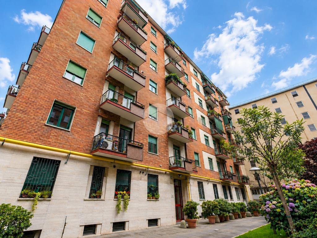 Three-room apartment Via Privata Martiri Triestini, Milano (neighborhood San Siro) - photo 1