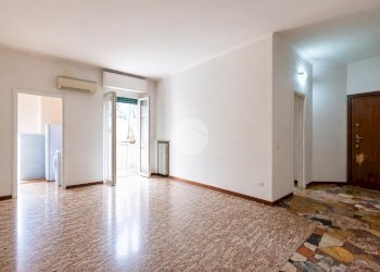 Trilocale Via Privata Martiri Triestini, Milano (zona San Siro) - foto 8
