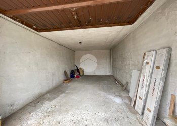 Three-room apartment Frazione Revignano, Asti - photo 35