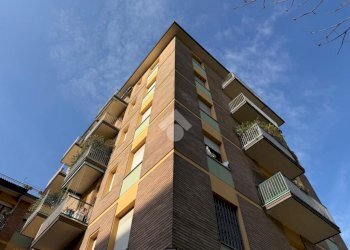 Box Via Emilio Zago, Bologna (zona San Donato) - foto 1