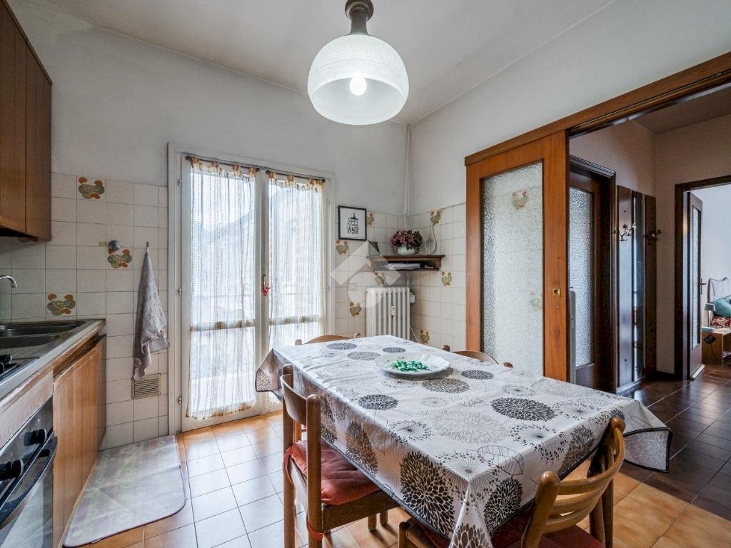 Four-room apartment Via Raffaello Sanzio, Bologna (neighborhood Barca) - photo 2