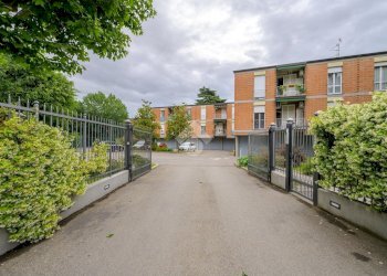 Four-room apartment Via Raffaello Sanzio, Bologna (neighborhood Barca) - photo 1