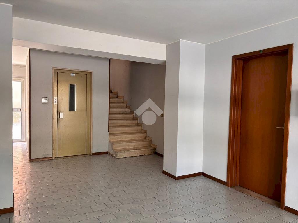 One-room apartment Viale Giulio Cesare, Novara - photo 2