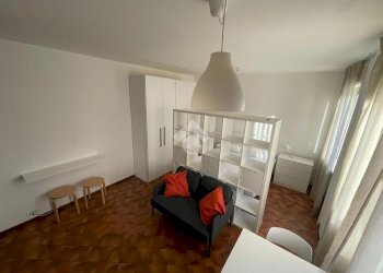 One-room apartment Viale Giulio Cesare, Novara - photo 13