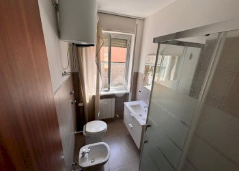 One-room apartment Viale Giulio Cesare, Novara - photo 18