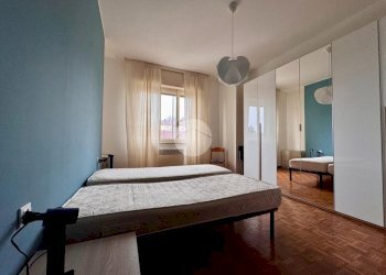 Three-room apartment Via Liberazione, Peschiera Borromeo - photo 11