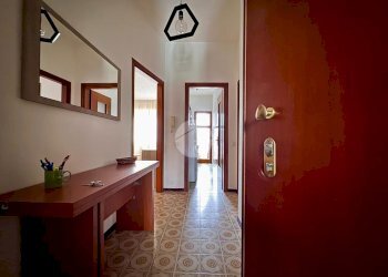 Three-room apartment Via Liberazione, Peschiera Borromeo - photo 14