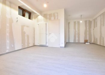 One-room apartment Via Sant'Ambrogio, Vignate - photo 4