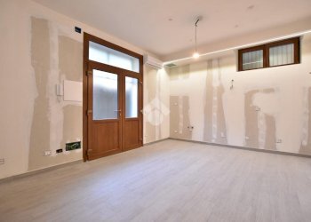 One-room apartment Via Sant'Ambrogio, Vignate - photo 5