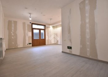 One-room apartment Via Sant'Ambrogio, Vignate - photo 9