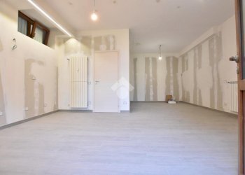 One-room apartment Via Sant'Ambrogio, Vignate - photo 12