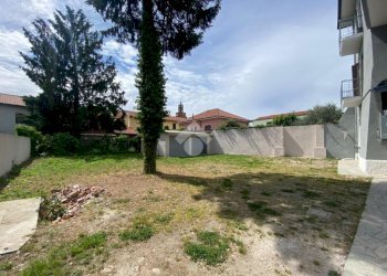 One-room apartment Via Milite Ignoto, Canegrate - photo 8