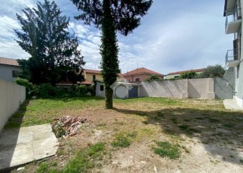One-room apartment Via Milite Ignoto, Canegrate - photo 11