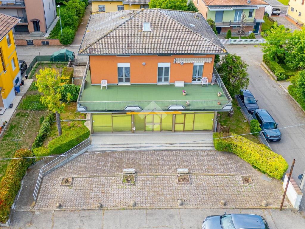 Casa indipendente via Romani, Campegine - foto 1
