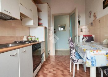 Three-room apartment Via resistenza, Opera - photo 12