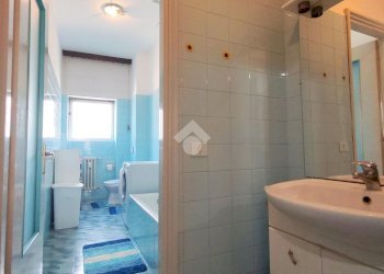 Three-room apartment Via resistenza, Opera - photo 22