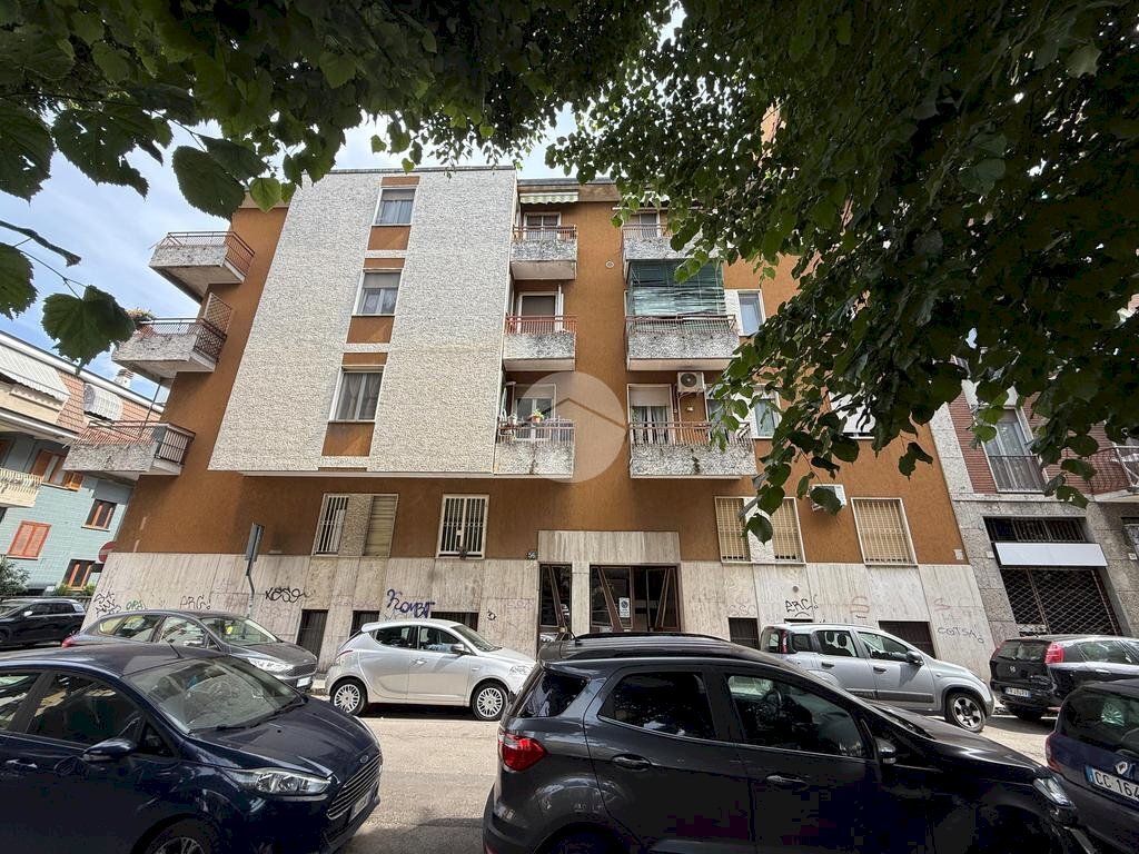 Two-room apartment Via Vincenzo Monti, Corsico - photo 1