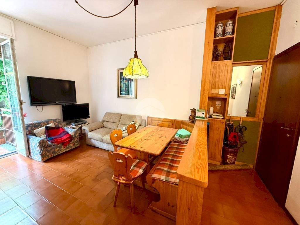 Two-room apartment Via Vincenzo Monti, Corsico - photo 2