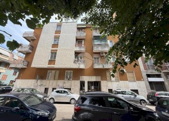 Two-room apartment Via Vincenzo Monti, Corsico - photo 1