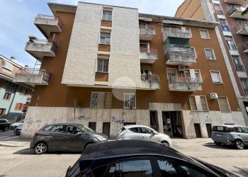 Two-room apartment Via Vincenzo Monti, Corsico - photo 17