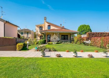 Villa a Schiera Via Don Luigi Repetti, Rescaldina - foto 4