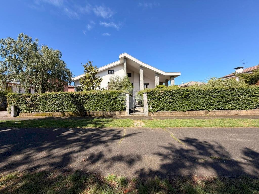 Villa Via Aurelio Ferrando, Novi Ligure - photo 1