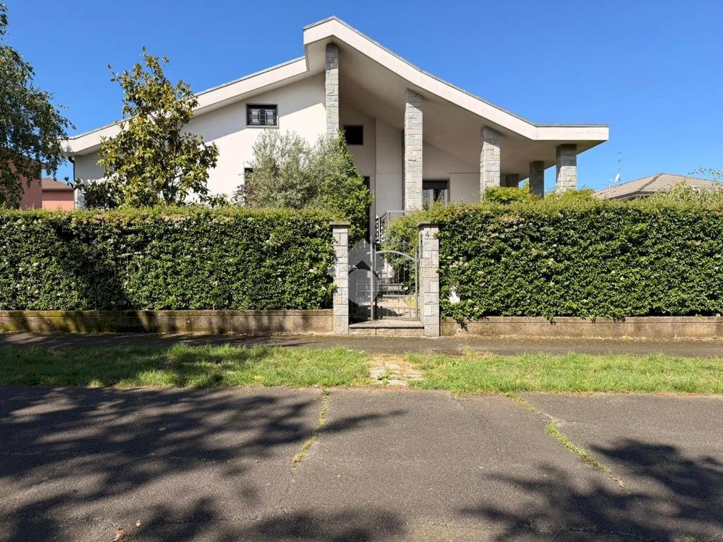 Villa Via Aurelio Ferrando, Novi Ligure - photo 2