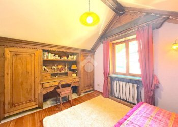 Four-room apartment Via grangesises, Sauze di Cesana - photo 11
