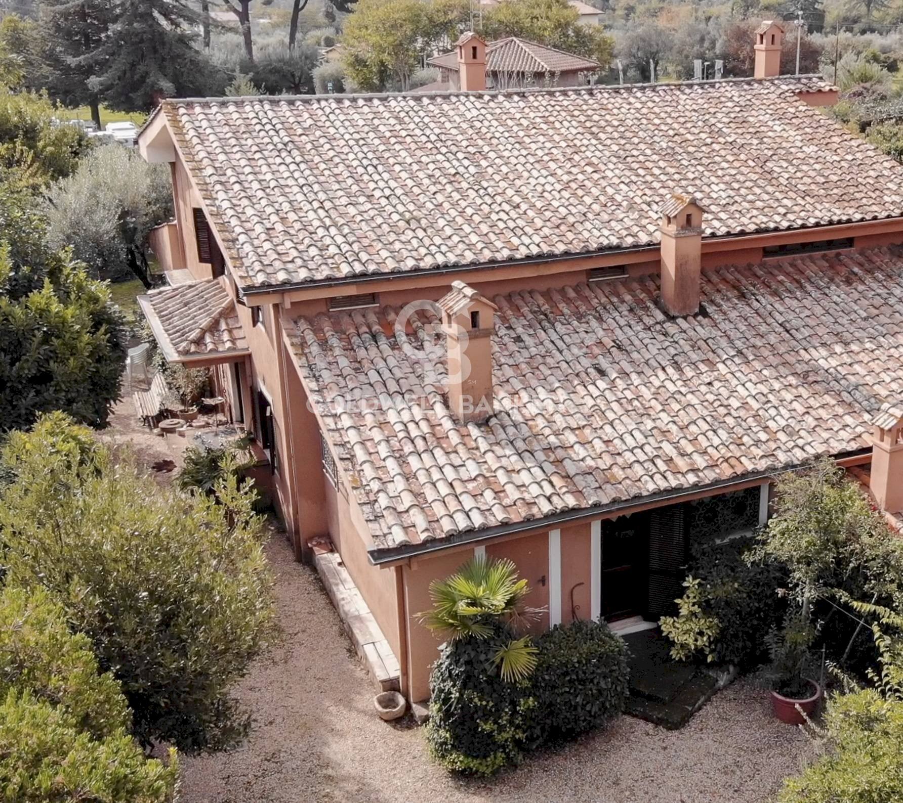 Foto 1 - Villa Via Ferruccio Parri, Velletri - photo 1