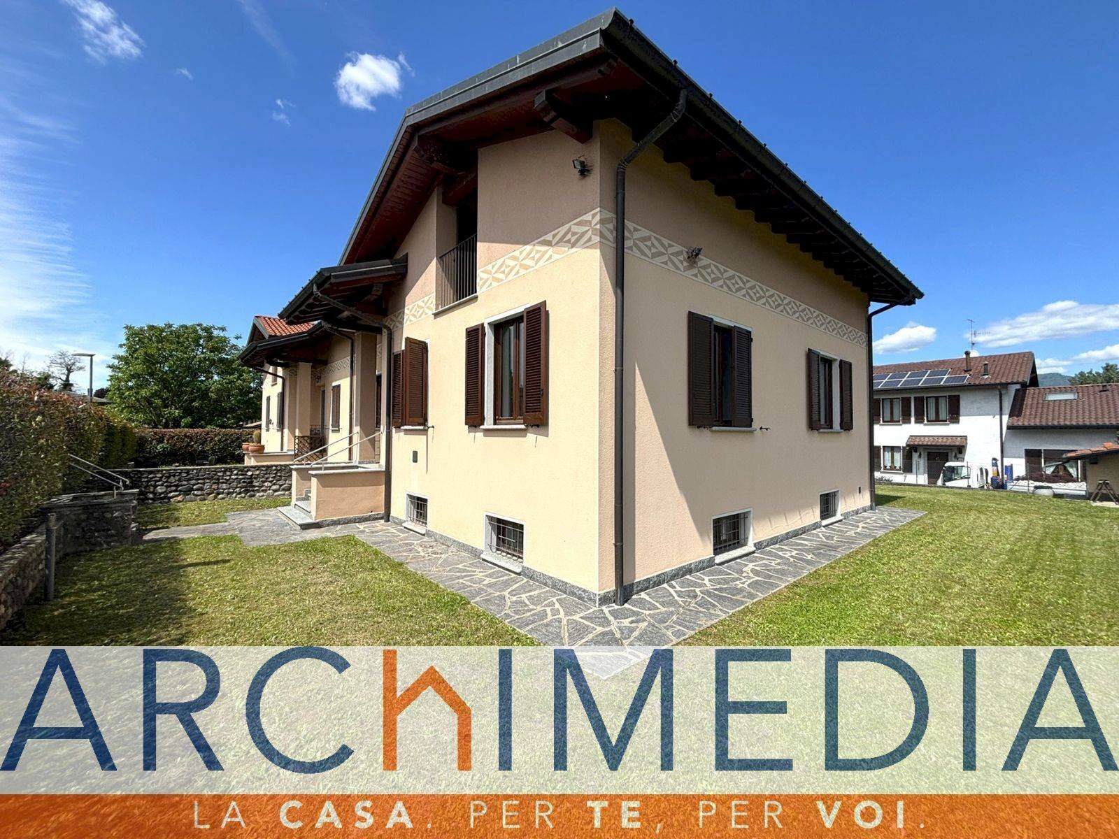 Foto 1 - Villa a Schiera VIA TRIESTE, Buguggiate - foto 1