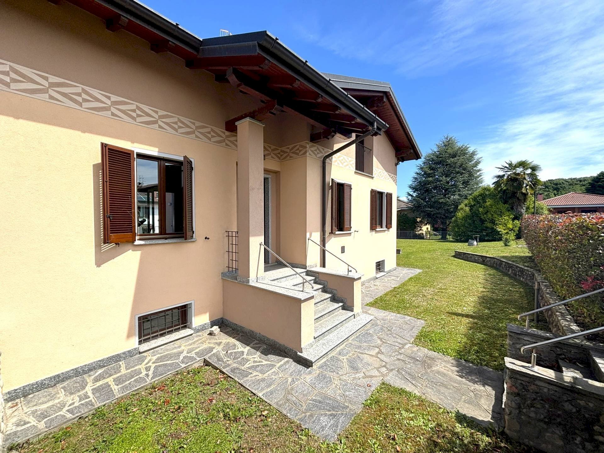 Foto 3 - Villa a Schiera VIA TRIESTE, Buguggiate - foto 3
