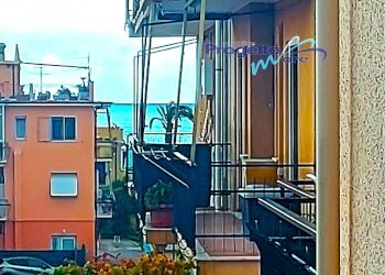Foto 18 - Two-room apartment Pietra Ligure - photo 18