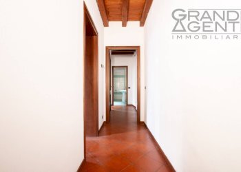 Foto 6 - Three-room apartment Corte Sgarzarie
 
4, Verona - photo 5
