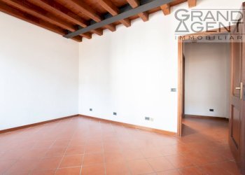 Foto 11 - Three-room apartment Corte Sgarzarie
 
4, Verona - photo 10