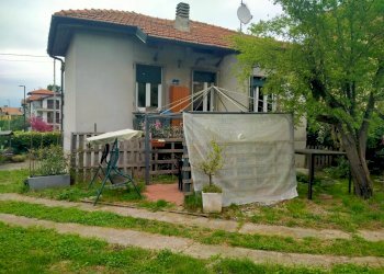 Foto 24 - Villa piave
 
134, Azzate - photo 24