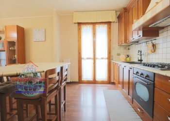 Foto 4 - Apartment VIA LAZIO
 
1, Cento - photo 4