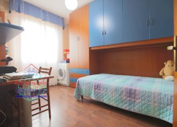 Foto 11 - Apartment VIA LAZIO
 
1, Cento - photo 11