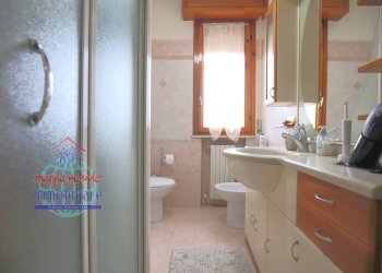 Foto 17 - Apartment VIA LAZIO
 
1, Cento - photo 17