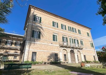 Foto 7 - Villa Via Monte Aquilino
 
1, San Benedetto del Tronto - foto 7