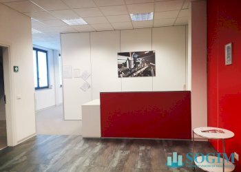 Foto 1 - Office Via Monsignor Colombo
 
47, Castellanza - photo 1