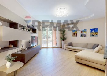 Soggiorno - Three-room apartment via Padre Banfi, Rho - photo 10