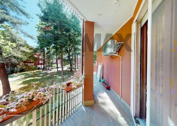 Balcone - Three-room apartment via Padre Banfi, Rho - photo 21