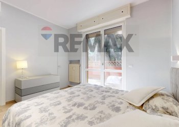 Camera / camera da letto - Three-room apartment via Padre Banfi, Rho - photo 23